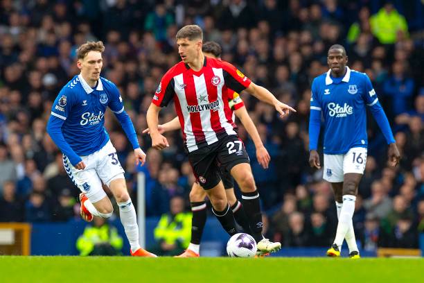 也提升了他 也提升了他