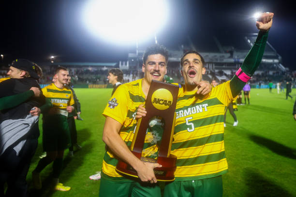 的成绩都可 的成绩都可